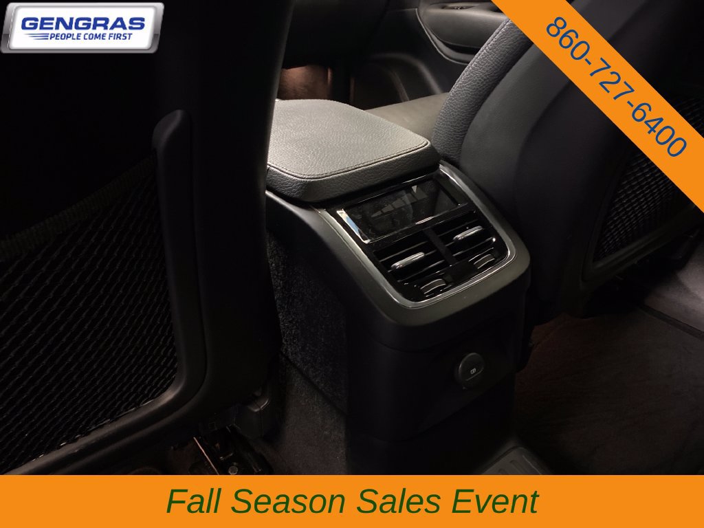Used 2022 Volvo XC90 T8 Inscription Expression w/ Advanced Package AWD/4WD image 28