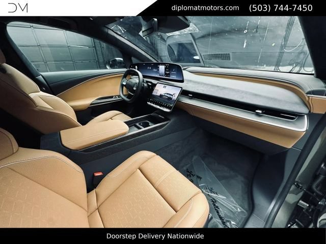 Used 2026 Lucid Gravity Grand Touring AWD/4WD image 18
