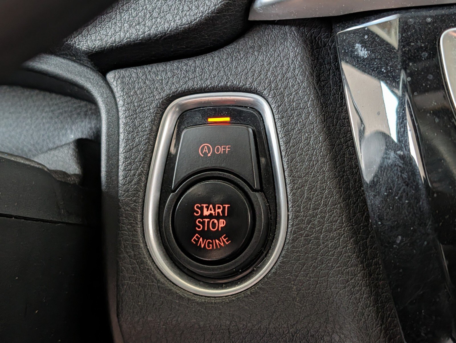 Used 2017 BMW 330i xDrive Sedan AWD/4WD image 22