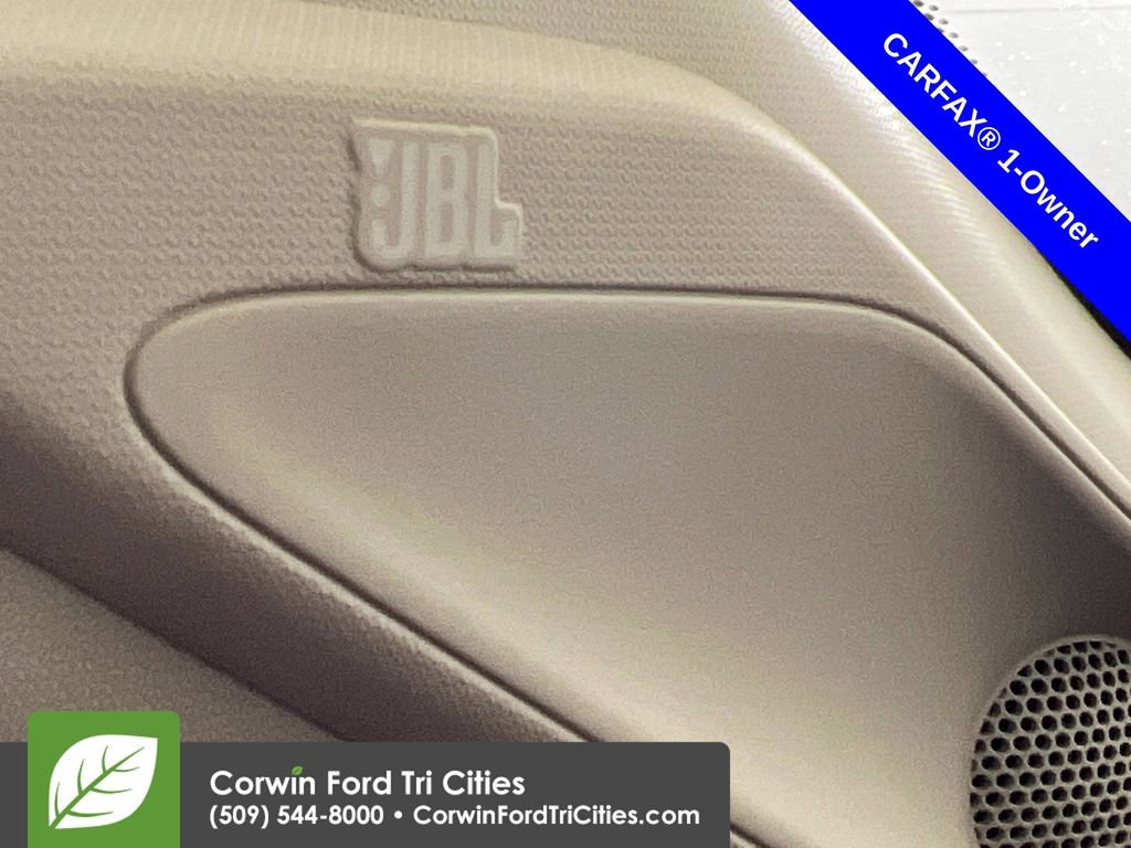 Used 2021 Toyota RAV4 Limited image 13