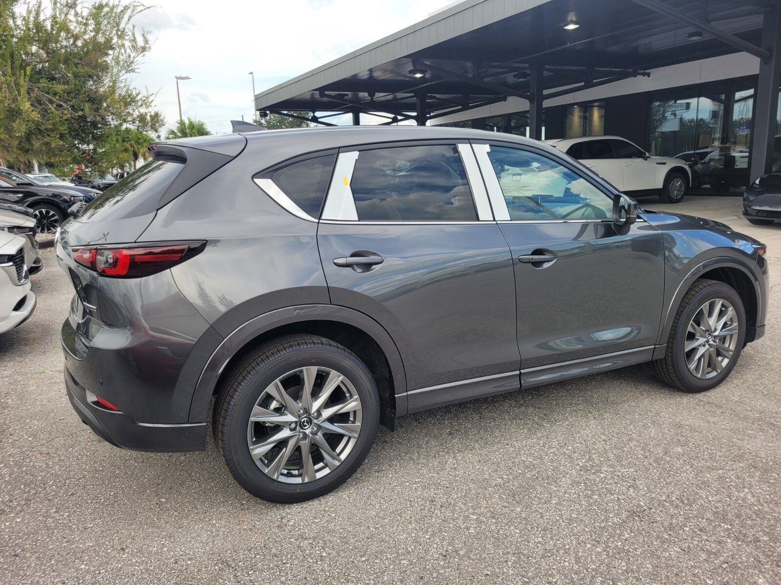 New 2025 MAZDA CX-5 AWD 2.5 S w/ Premium Plus Pkg image 14
