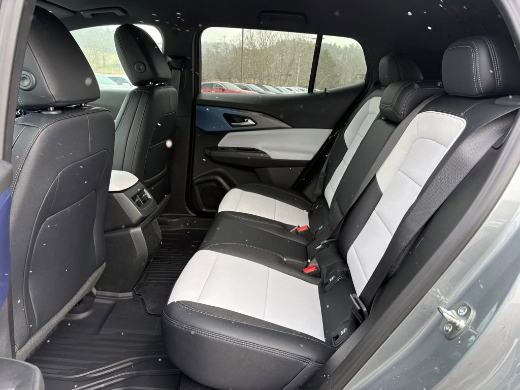 New 2026 Chevrolet Equinox EV LT image 10