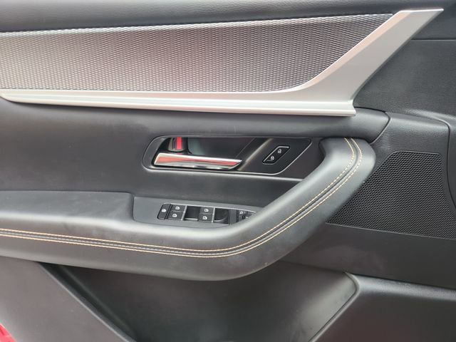 Used 2025 MAZDA CX-70 Plug-In Hybrid w/ Premium Pkg image 22