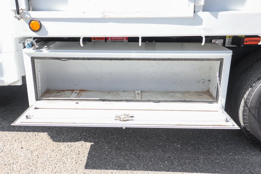 Used 2022 Ford F350 XL w/ Power Equipment Group RWD image 8
