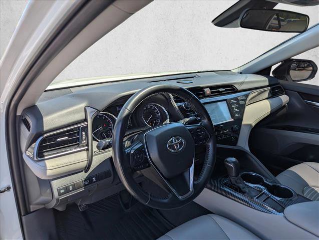 Used 2020 Toyota Camry SE FWD image 12