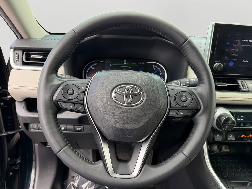 Used 2023 Toyota RAV4 XLE Premium AWD/4WD image 19