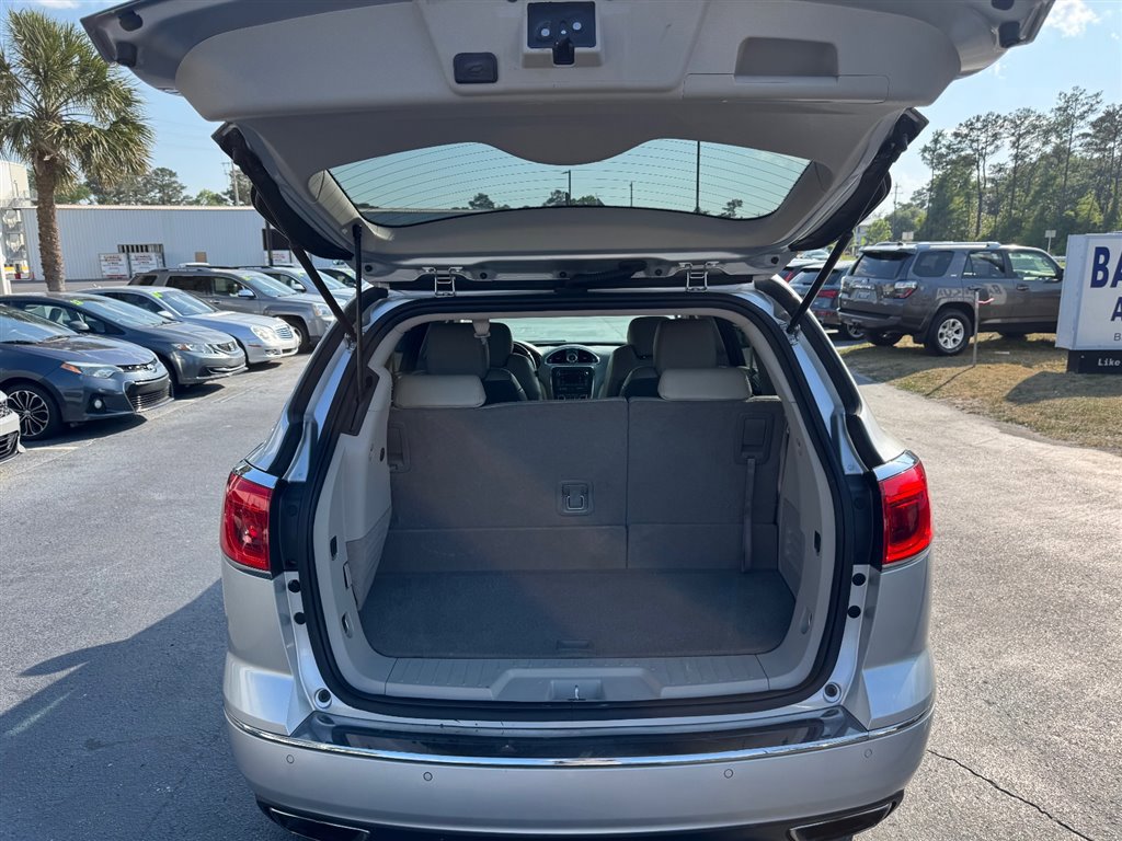 Used 2014 Buick Enclave Leather FWD image 24