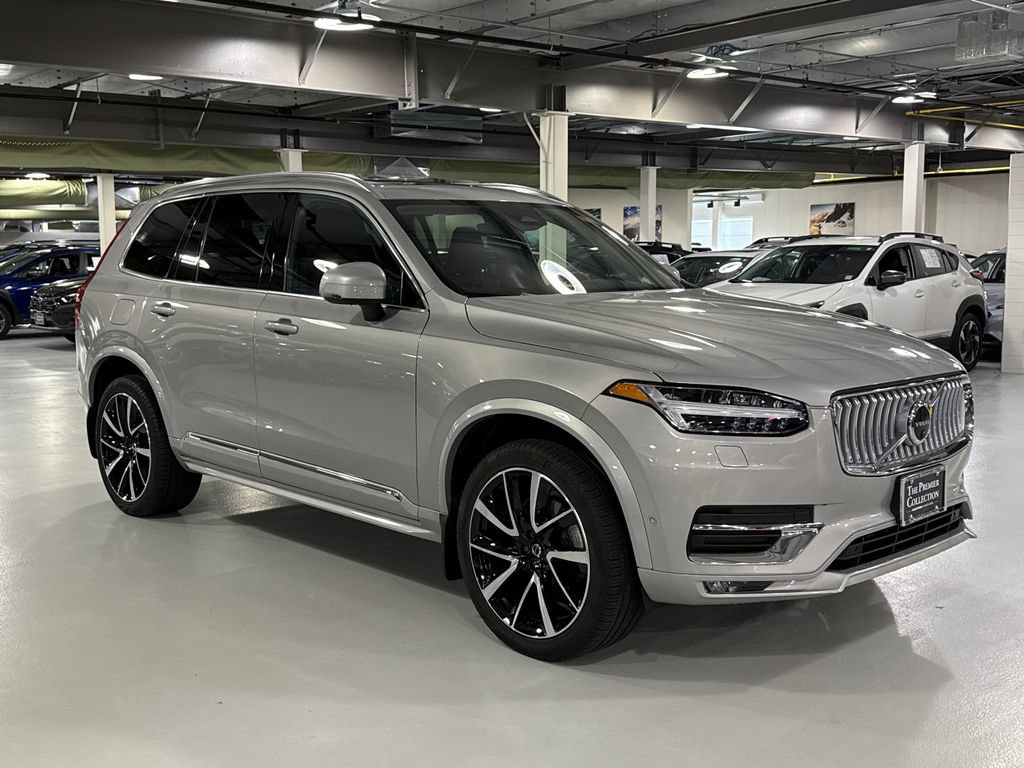 Certified 2023 Volvo XC90 B6 Plus w/ Protection Package AWD/4WD image 1