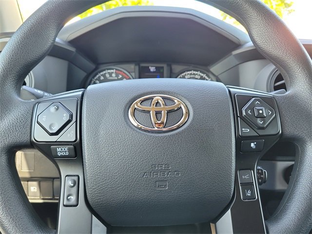 Used 2022 Toyota Tacoma SR image 17
