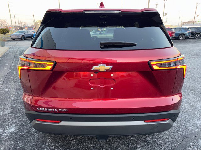 Certified 2025 Chevrolet Equinox LT w/ Safety and Technology Package image 4