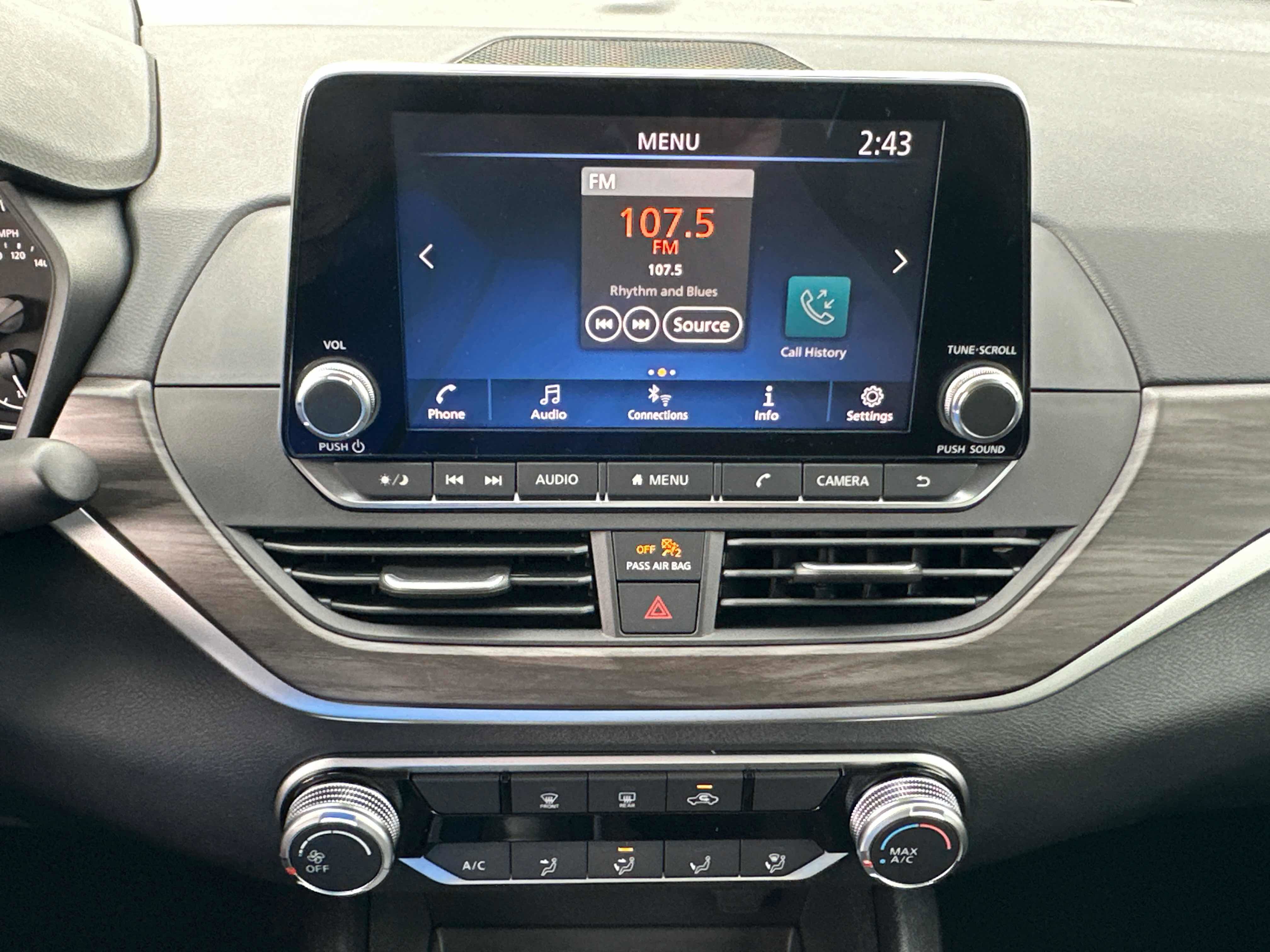 New 2026 Nissan Altima 2.5 SV AWD/4WD image 33