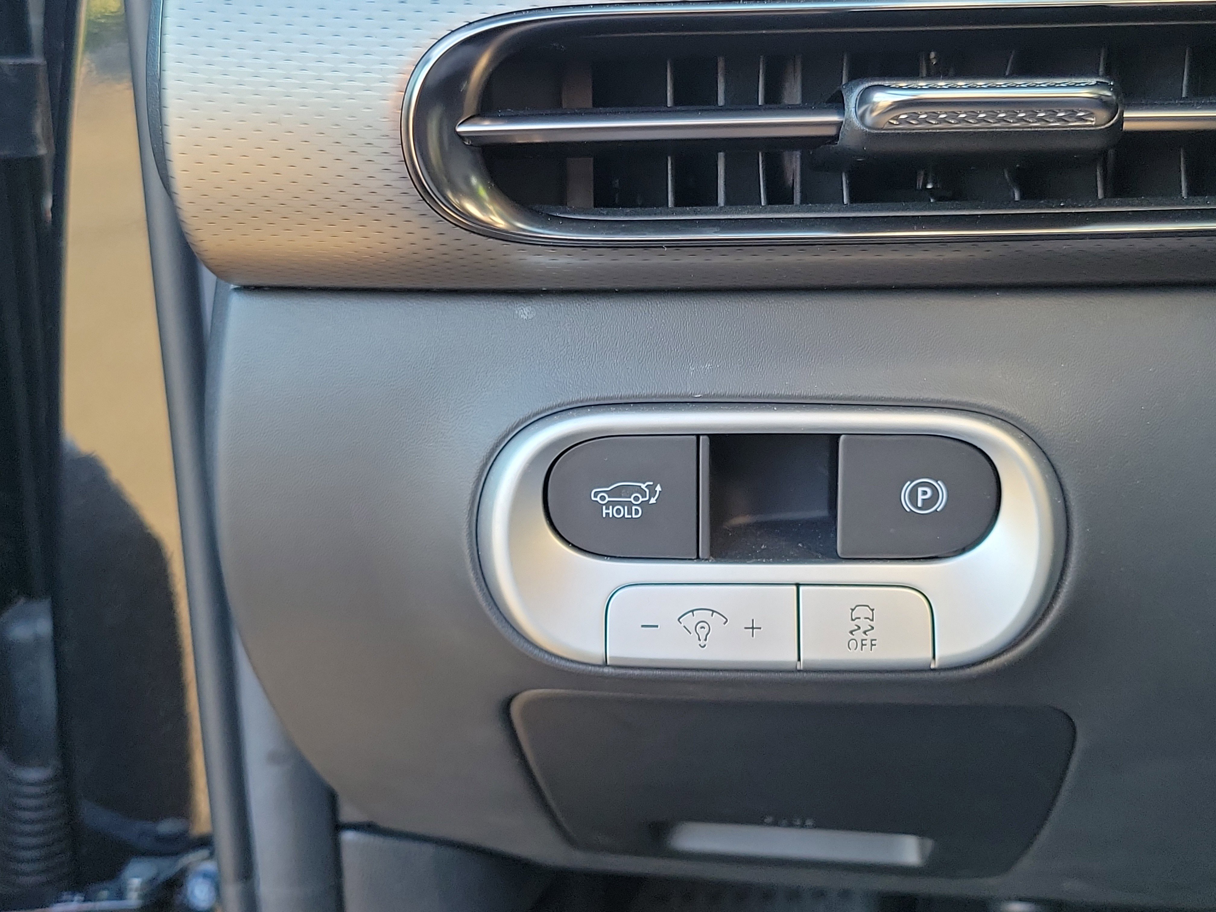 Certified 2024 Genesis GV60 Performance w/ Cargo Package image 12