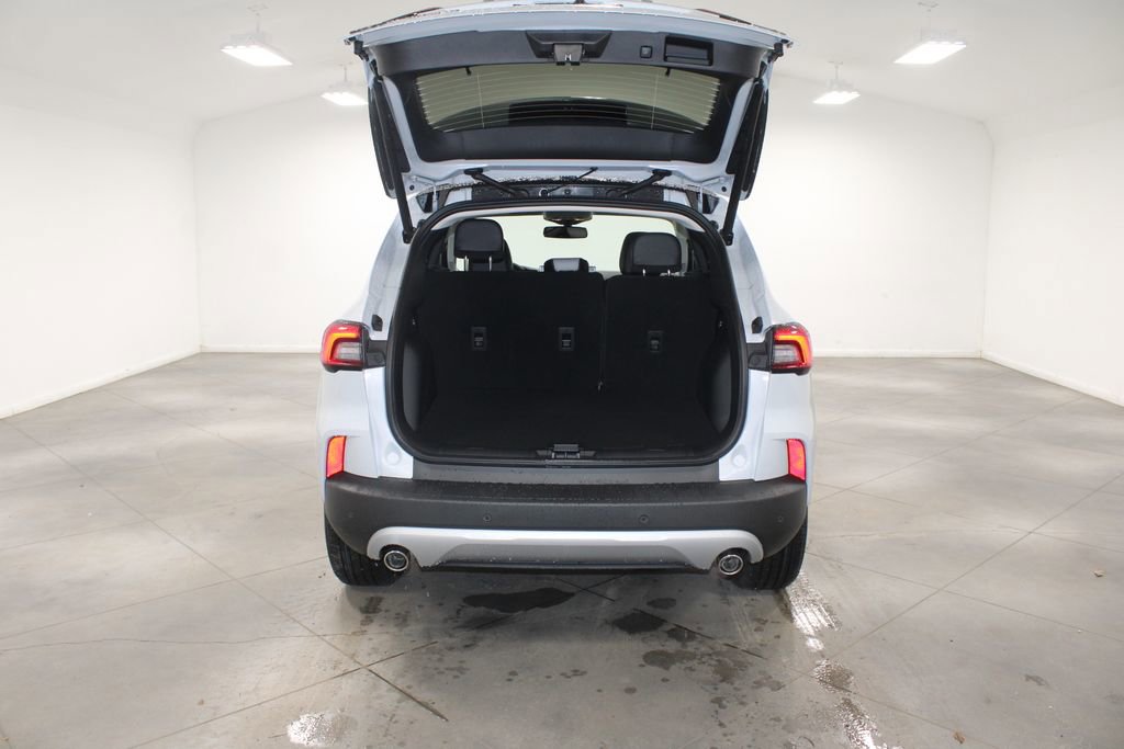 New 2026 Ford Escape Platinum w/ Premium Technology Package image 13