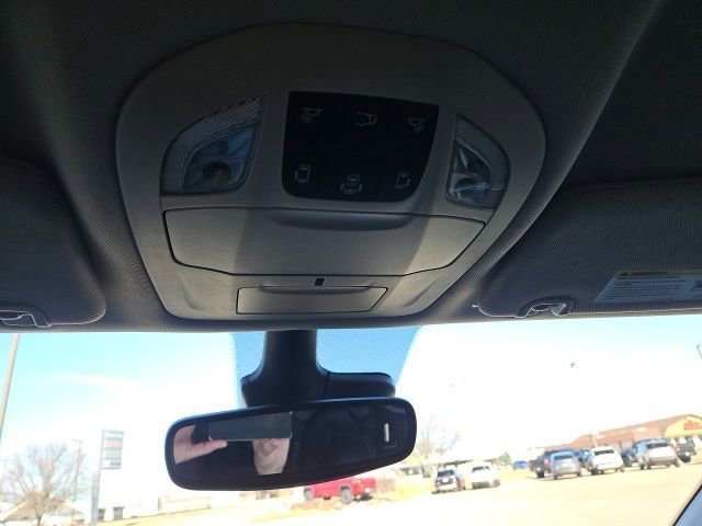 Used 2024 Chrysler Pacifica Touring-L image 20