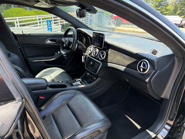 Used 2015 Mercedes-Benz CLA 45 AMG 4MATIC image 10