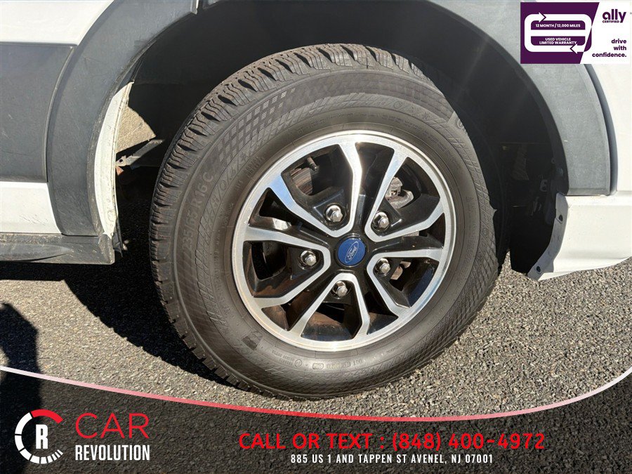 Used 2022 Ford Transit 350 XLT RWD image 17