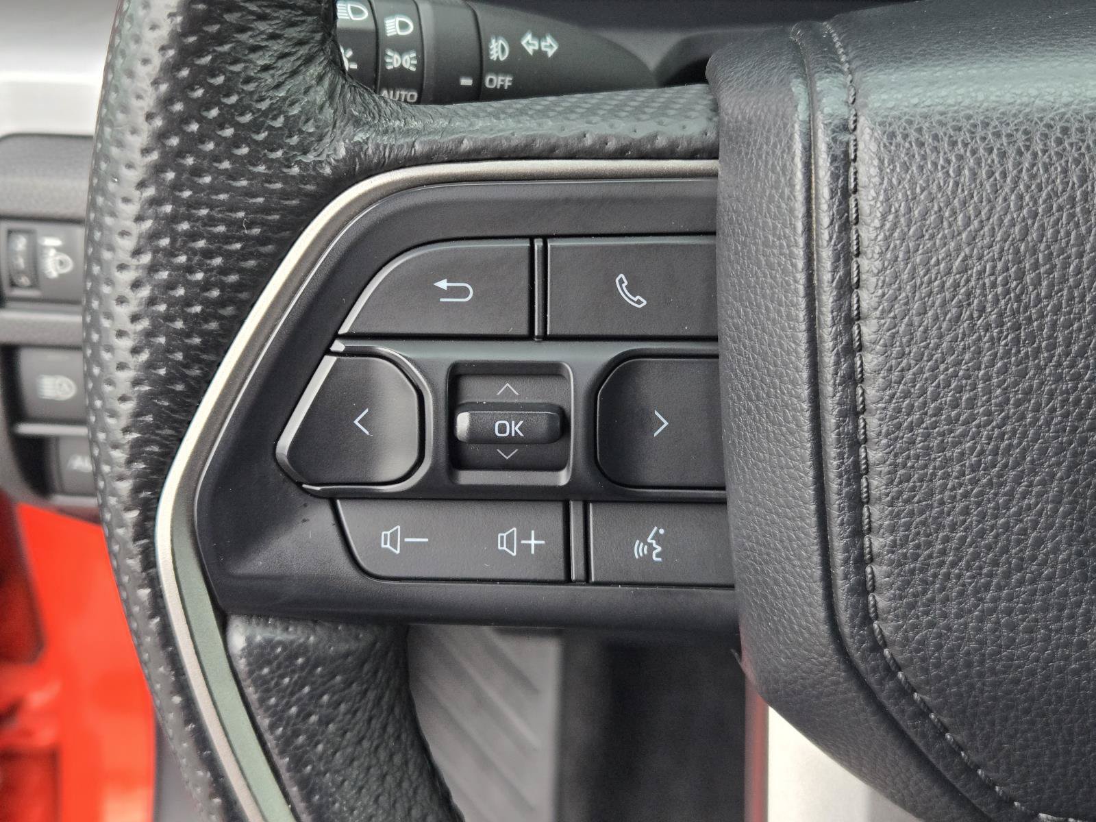 Used 2024 Toyota Tacoma TRD Sport w/ TRD Sport Upgrade Package AWD/4WD image 16