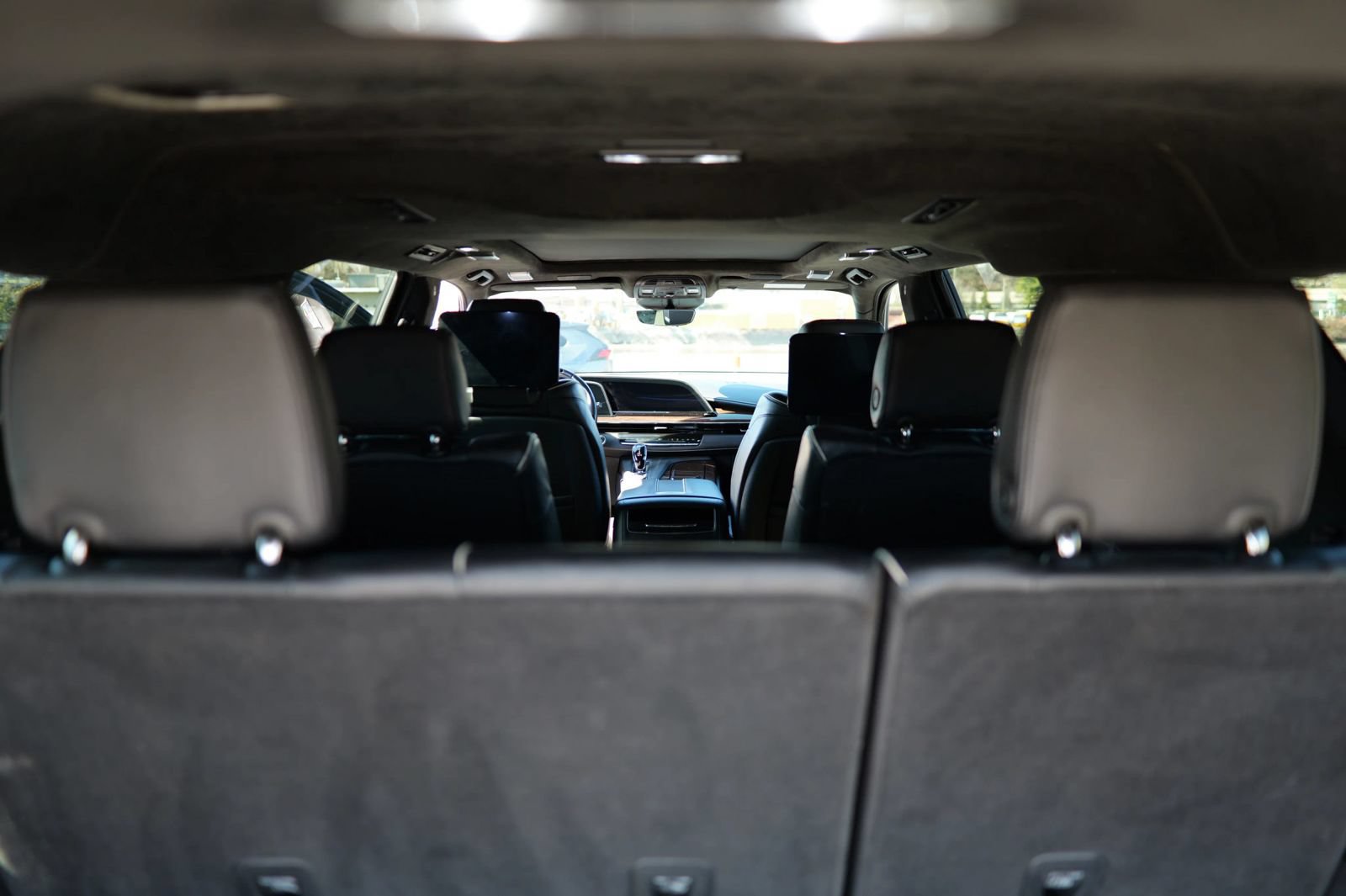 Used 2022 Cadillac Escalade ESV Sport Platinum AWD/4WD image 38