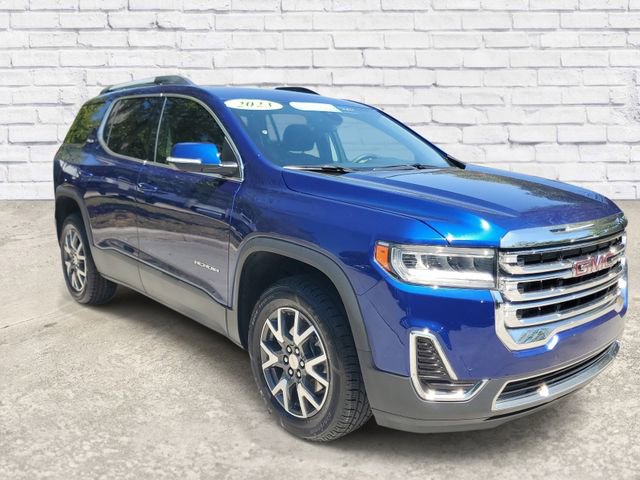 Certified 2023 GMC Acadia SLE w/ Driver Convenience Package image 5