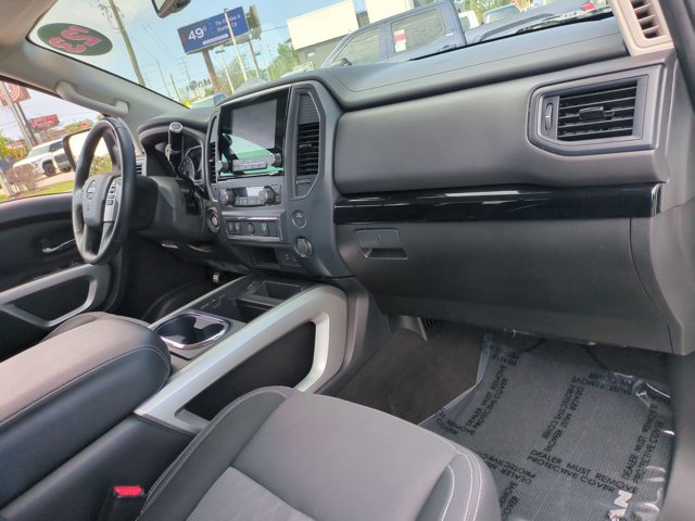 Used 2023 Nissan Titan SV w/ SV Convenience Package image 21