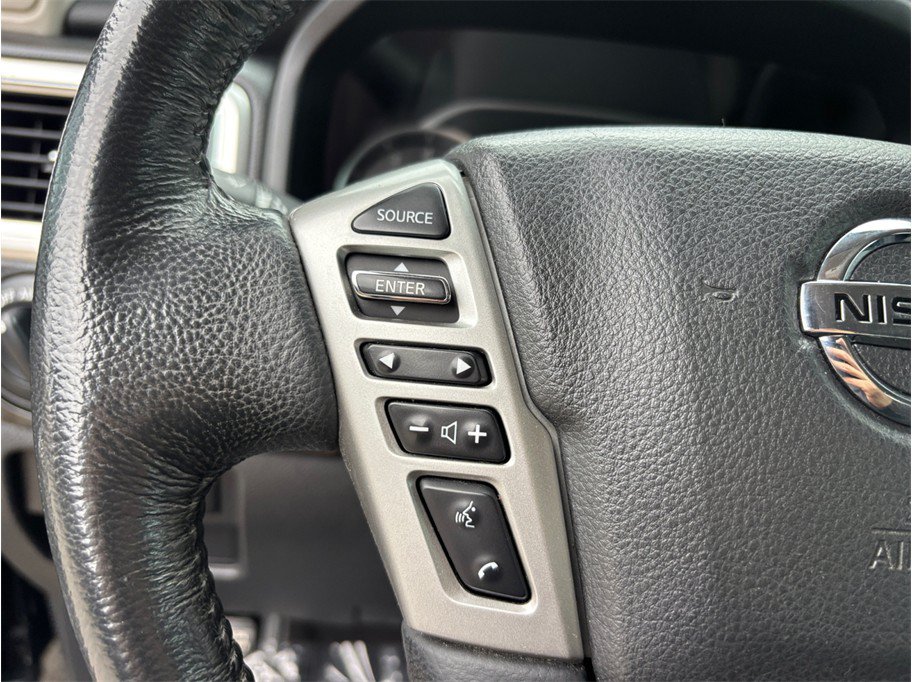 Used 2021 Nissan Titan SV w/ SV Convenience Package AWD/4WD image 26
