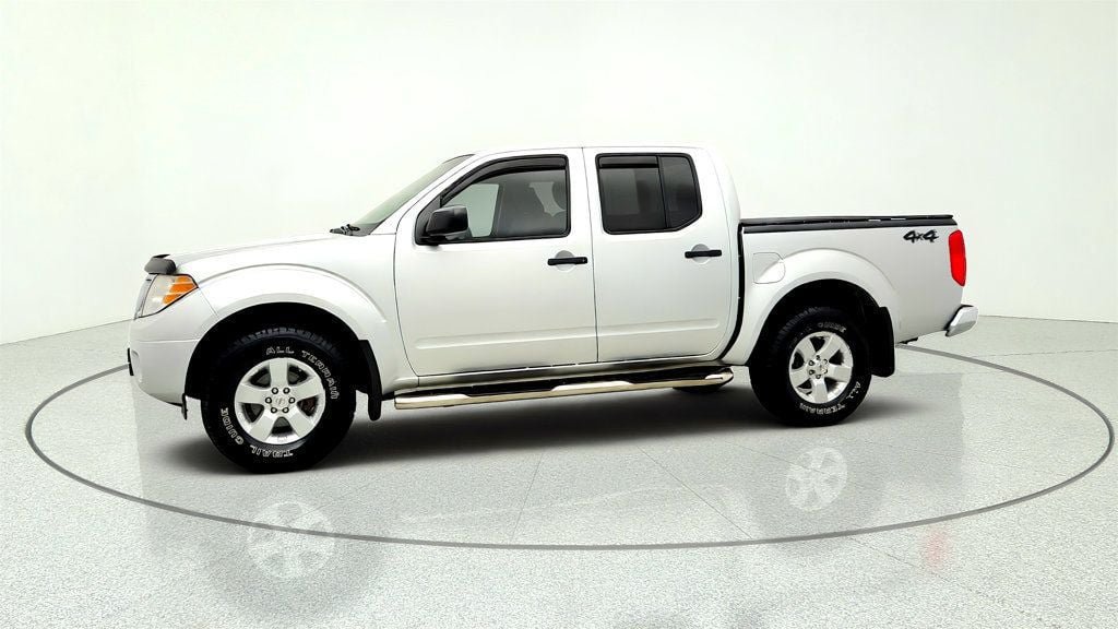 Used 2013 Nissan Frontier SV w/ SV Value Truck Pkg AWD/4WD image 8