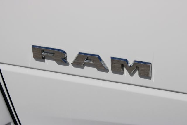 Used 2024 RAM 2500 Big Horn AWD/4WD image 22