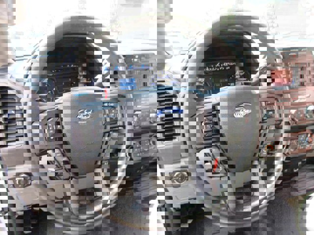 Used 2019 Ford F550 2WD Regular Cab Super Duty w/ XL Value Package image 14