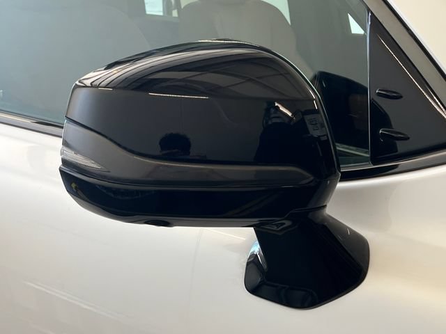 Used 2023 Lexus LX 600 4WD w/ Appearance Package image 15