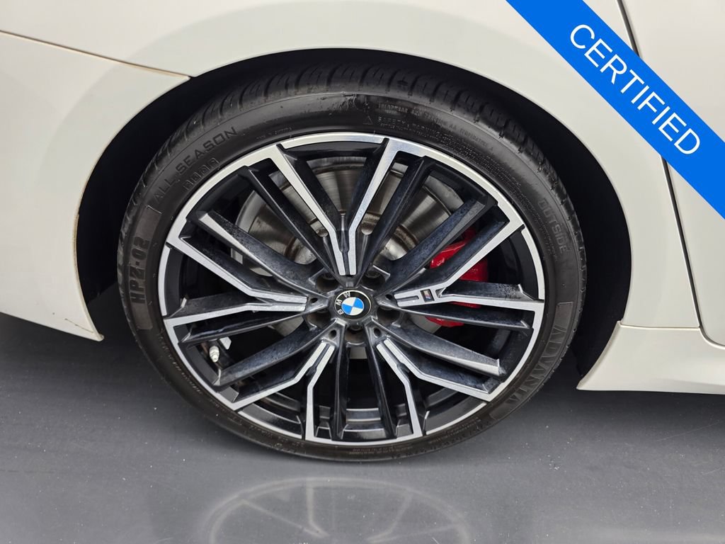 Certified 2023 BMW 540i w/ M Sport Package RWD image 18