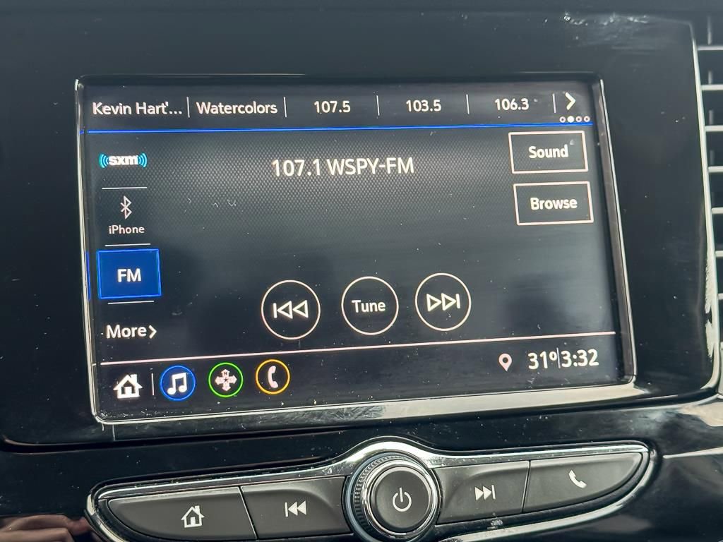 Used 2022 Buick Encore Preferred w/ Safety Package II image 16