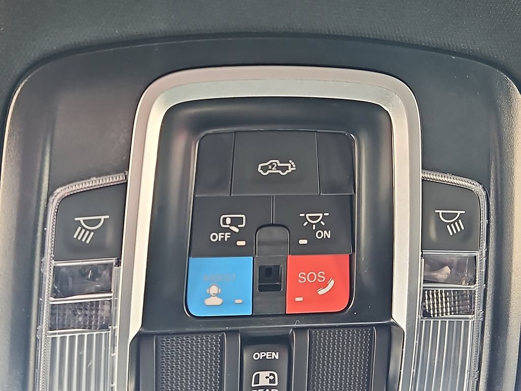New 2026 RAM 2500 Limited AWD/4WD image 18