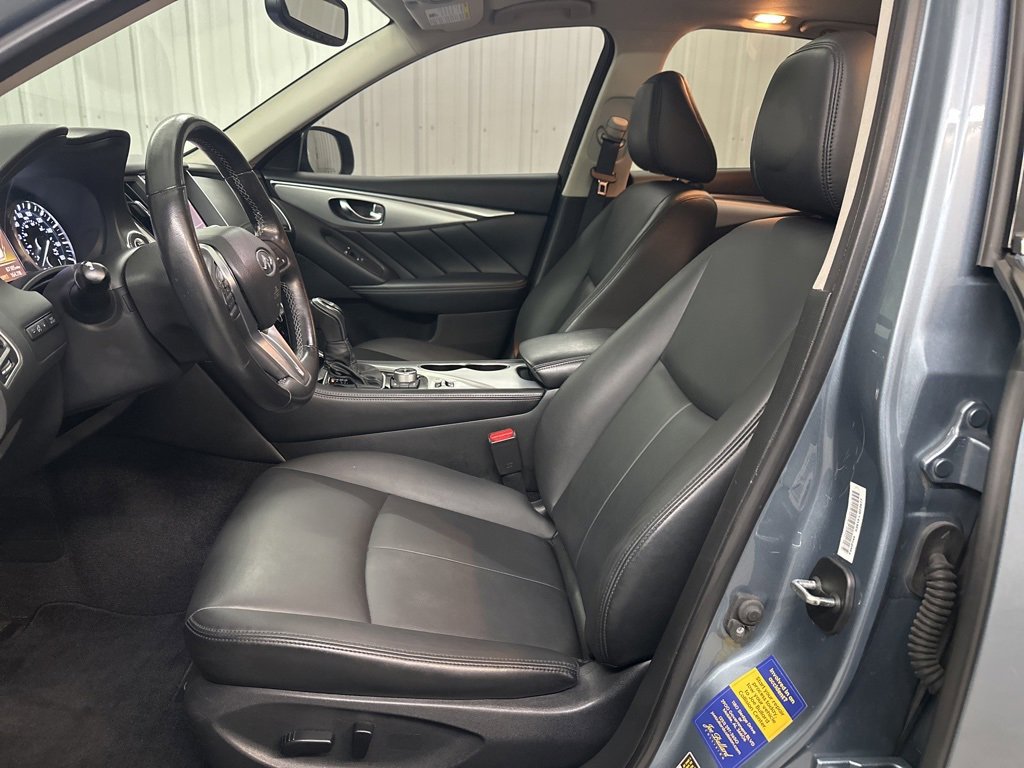Used 2019 INFINITI Q50 Luxe image 11