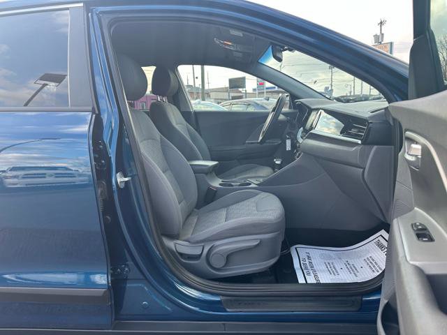 Used 2022 Kia Niro LX image 18