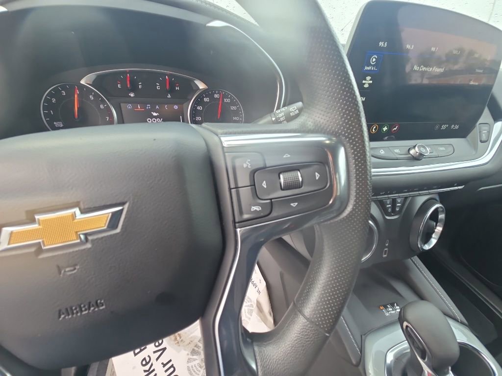 Used 2023 Chevrolet Blazer LT w/ Convenience Package AWD/4WD image 17