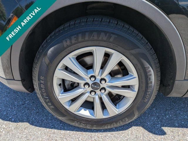 Used 2018 Lincoln MKX Premiere image 11