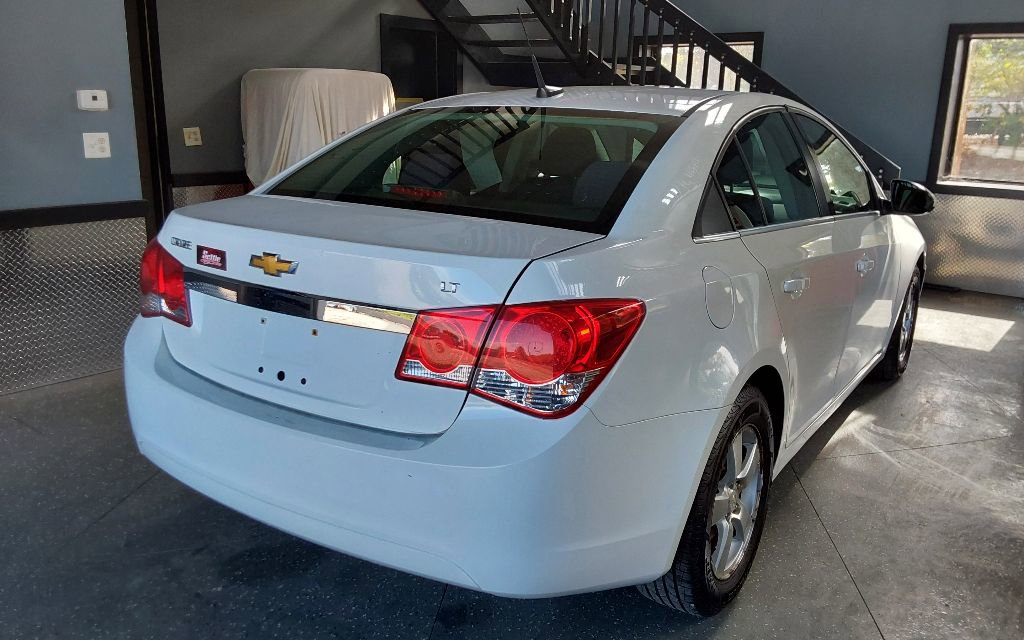 Used 2012 Chevrolet Cruze LT FWD image 8