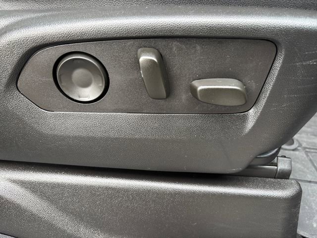 Used 2023 Chevrolet Suburban High Country w/ Premium Package 2 image 39