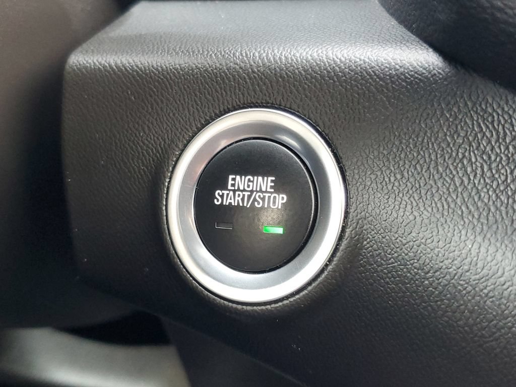 Used 2024 GMC Terrain SLE FWD image 18