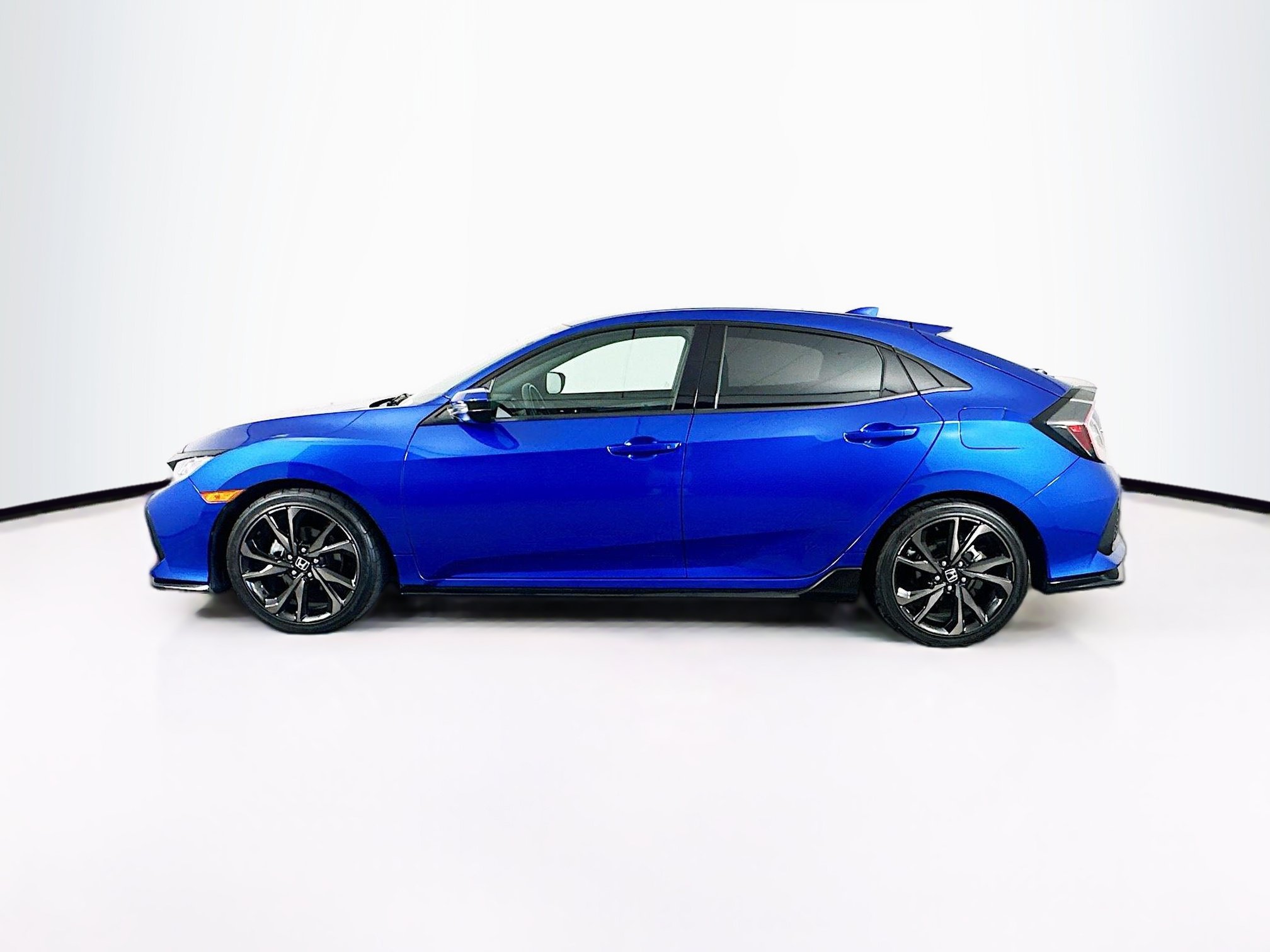 Used 2017 Honda Civic Sport image 4