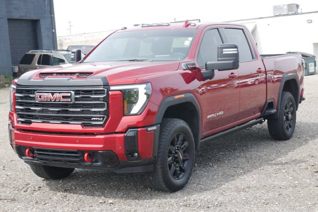 Used 2025 GMC Sierra 2500 AT4 w/ AT4 Premium Plus Package AWD/4WD image 9