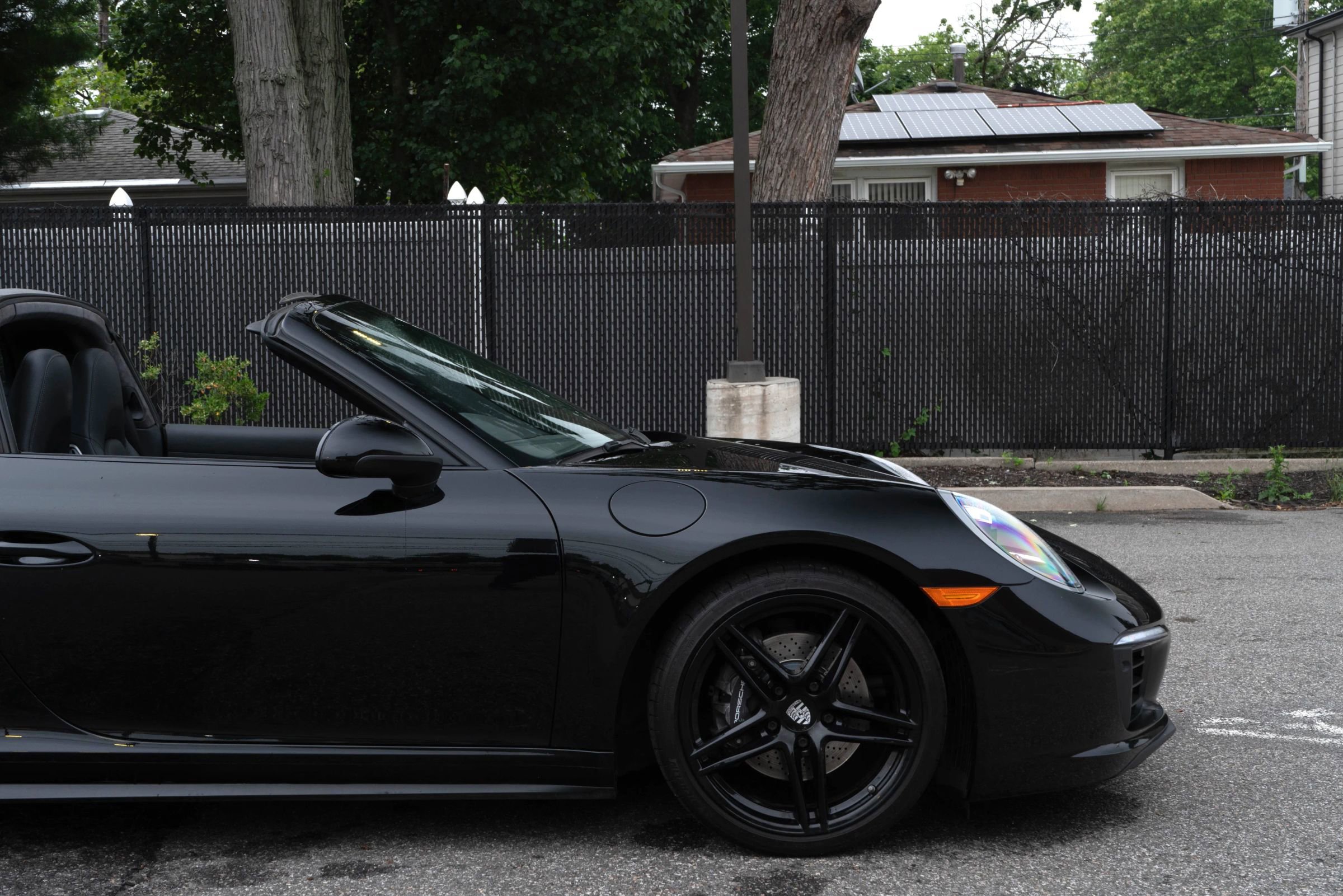 Used 2018 Porsche 911 Targa 4 image 22