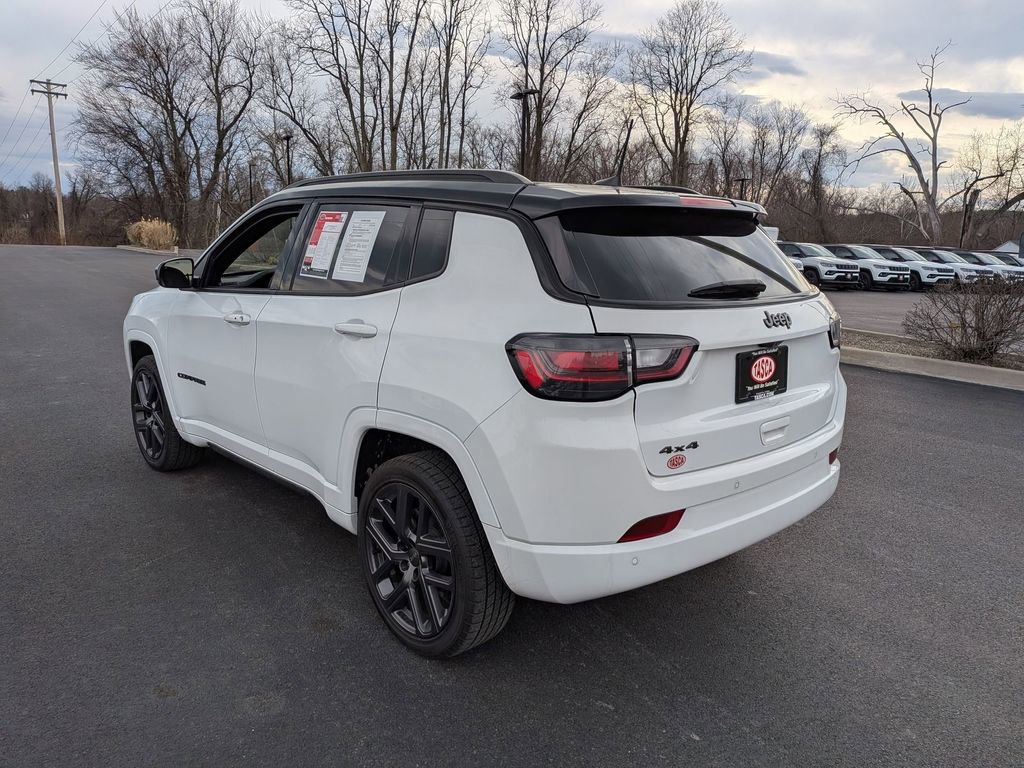 Used 2024 Jeep Compass Limited w/ High Altitude Package image 6