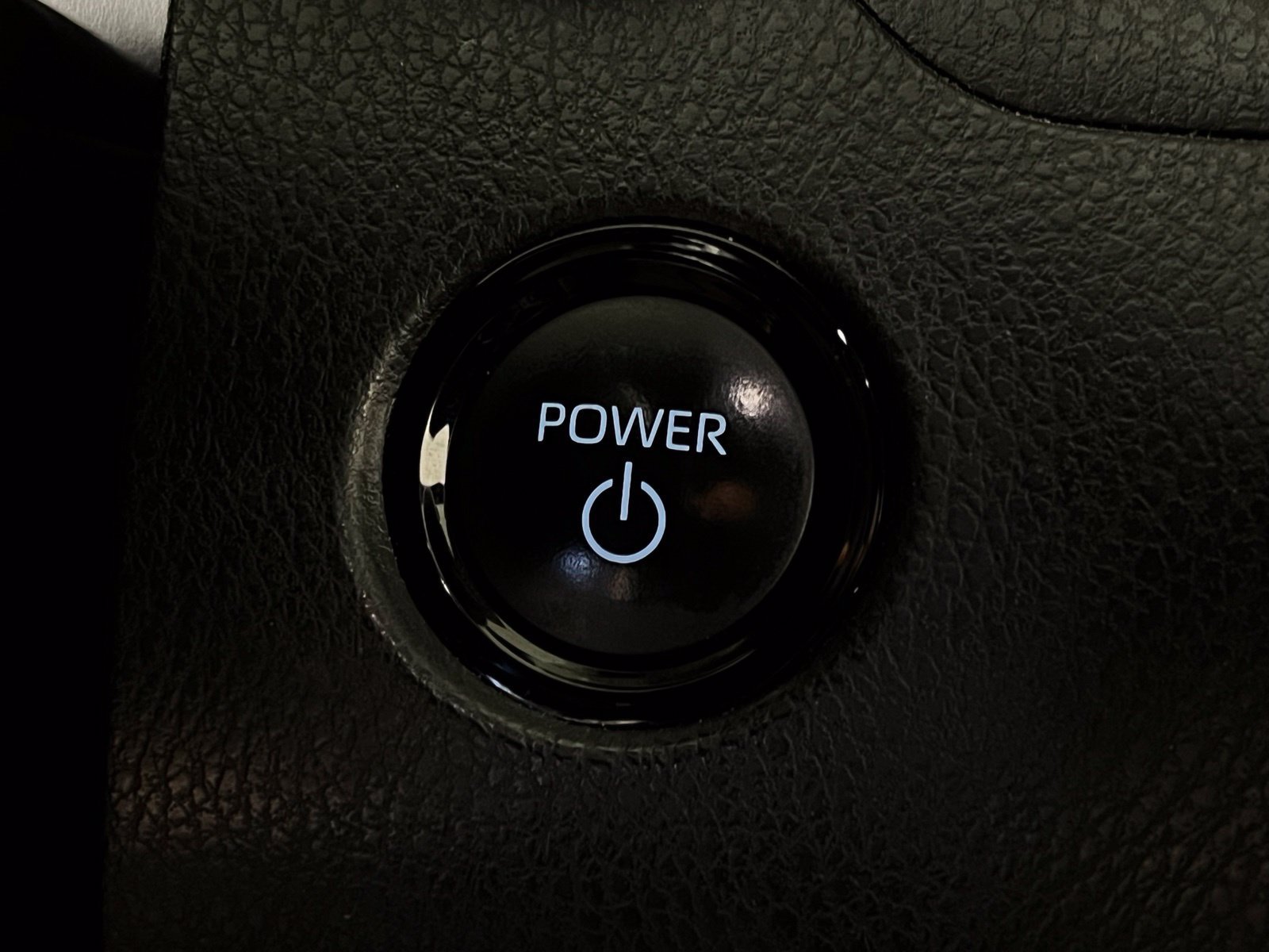 Certified 2025 Toyota Camry SE FWD image 20
