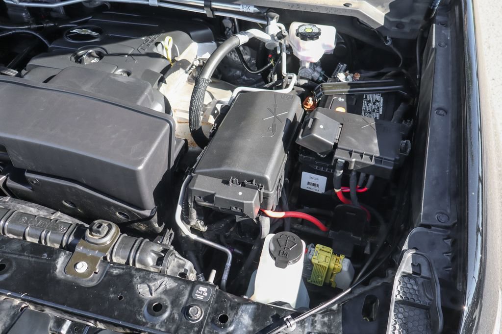 Used 2022 Chevrolet Colorado LT w/ Redline Special Edition RWD image 14