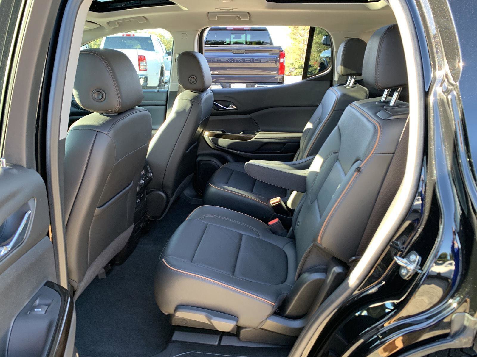 Used 2023 GMC Acadia AT4 w/ Technology Package image 35