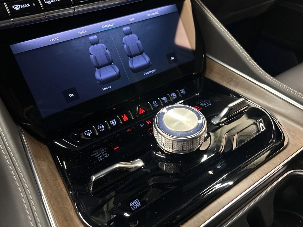 New 2024 Jeep Grand Wagoneer Series I w/ Convenience Group III image 25