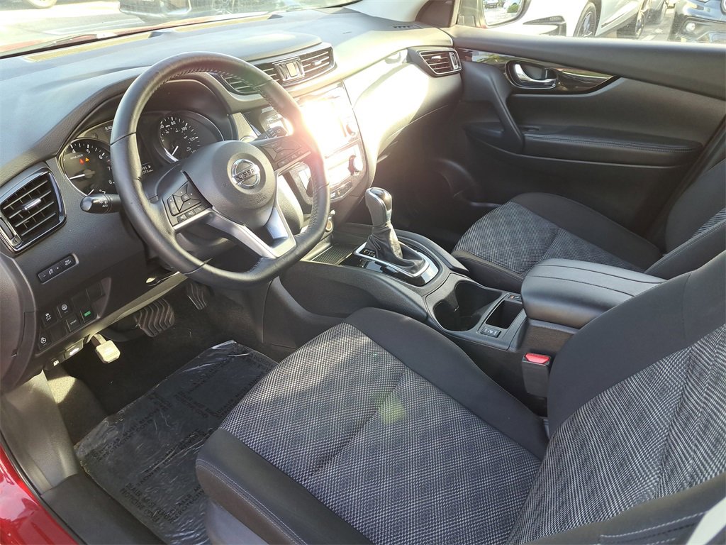 Certified 2022 Nissan Rogue Sport SV image 13