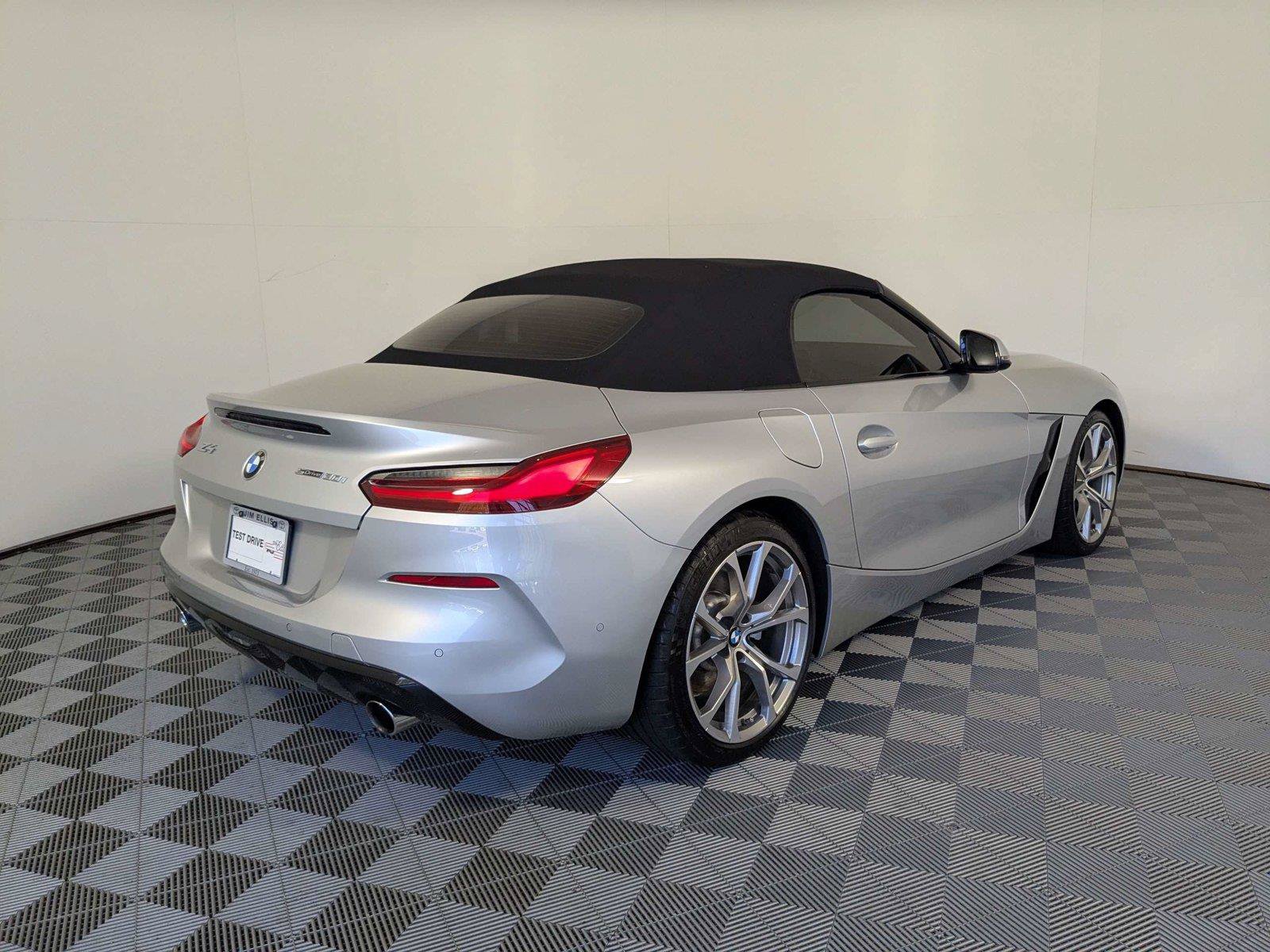 Used 2020 BMW Z4 sDrive30i w/ Convenience Package RWD image 5