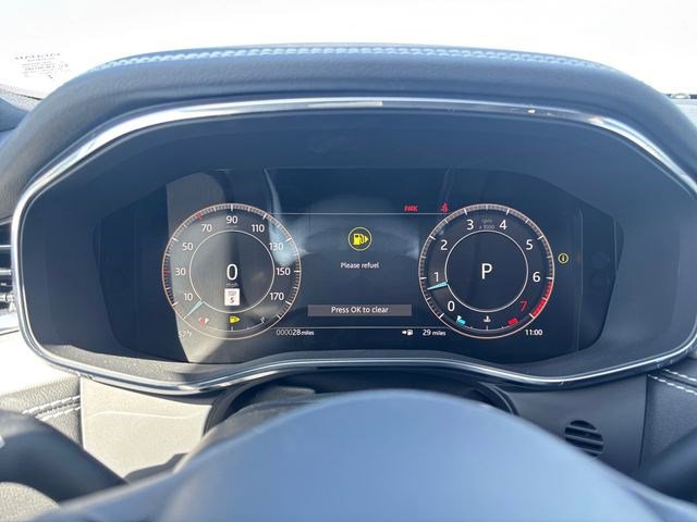 New 2024 Jaguar XF R-Dynamic SE AWD/4WD image 16